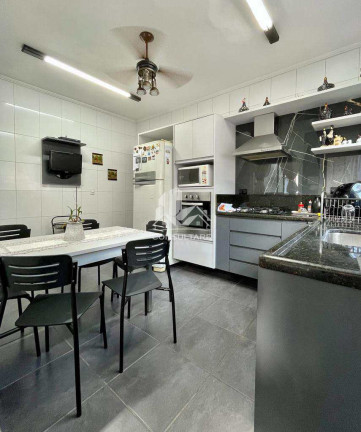 Imagem Casa com 2 Quartos à Venda, 126 m² em Marapé - Santos Imagem Casa com 2 Quartos à Venda, 126 m² em Marapé - Santos