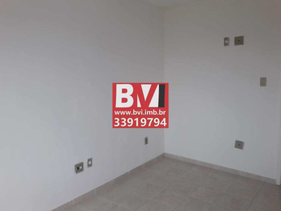 Imagem Casa com 2 Quartos à Venda, 56 m² em Irajá - Rio De Janeiro