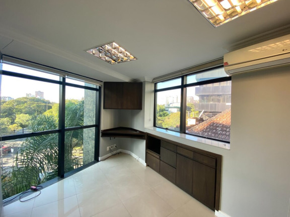 Imagem Sala Comercial à Venda, em Moinhos De Vento - Porto Alegre Imagem Sala Comercial à Venda, em Moinhos De Vento - Porto Alegre