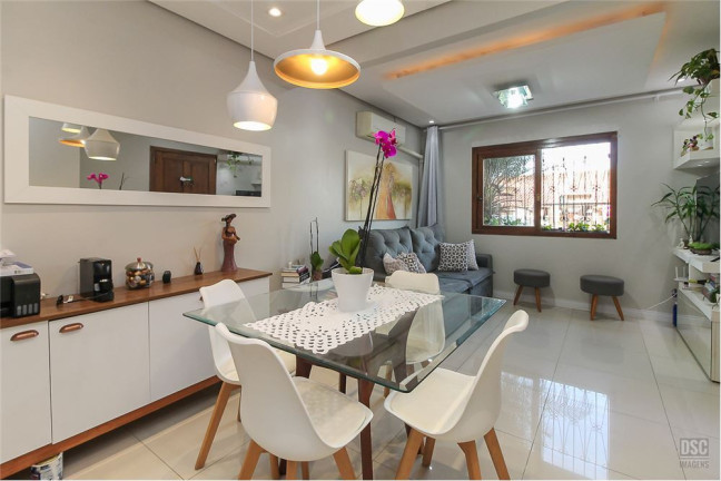 Imagem Casa com 3 Quartos à Venda,  em Hípica - Porto Alegre