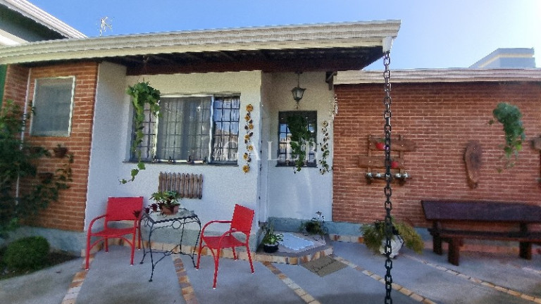 Imagem Casa com 3 Quartos à Venda, 307 m² em Nova Gardênia - Atibaia Imagem Casa com 3 Quartos à Venda, 307 m² em Nova Gardênia - Atibaia