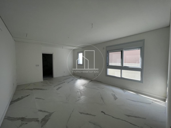 Imagem Casa com 4 Quartos à Venda, 477 m² em Ingleses Do Rio Vermelho - Florianópolis Imagem Casa com 4 Quartos à Venda, 477 m² em Ingleses Do Rio Vermelho - Florianópolis