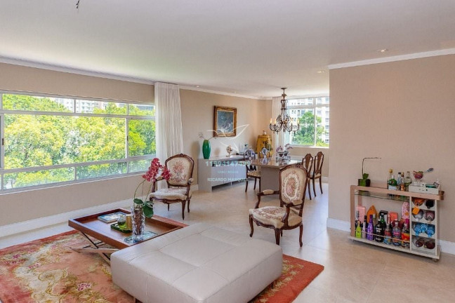 Imagem Apartamento com 4 Quartos à Venda, 185 m² em Moema - São Paulo