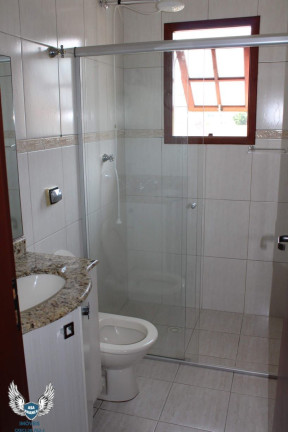 Sobrado com 3 Quartos à Venda, 300 m² em Tremembé - São Paulo