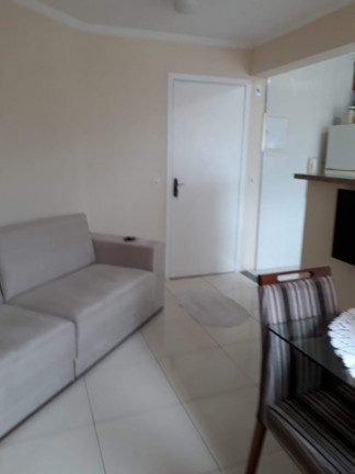 Imagem Imóvel com 1 Quarto à Venda, 45 m² em Vila Carmosina - São Paulo Imagem Imóvel com 1 Quarto à Venda, 45 m² em Vila Carmosina - São Paulo