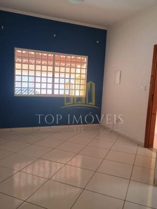 Sobrado com 3 Quartos à Venda, 154 m² em Beira Rio - Guaratinguetá