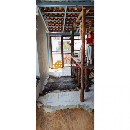 Imagem Casa com 2 Quartos à Venda, 65 m² em Centro - Camboriú Imagem Casa com 2 Quartos à Venda, 65 m² em Centro - Camboriú