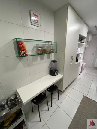 Imagem Apartamento com 3 Quartos à Venda, 105 m² em Casa Amarela - Recife
