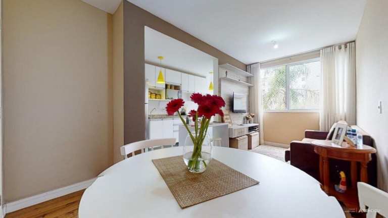 Imagem Imóvel com 2 Quartos à Venda, 46 m² em Ipanema - Porto Alegre Imagem Imóvel com 2 Quartos à Venda, 46 m² em Ipanema - Porto Alegre
