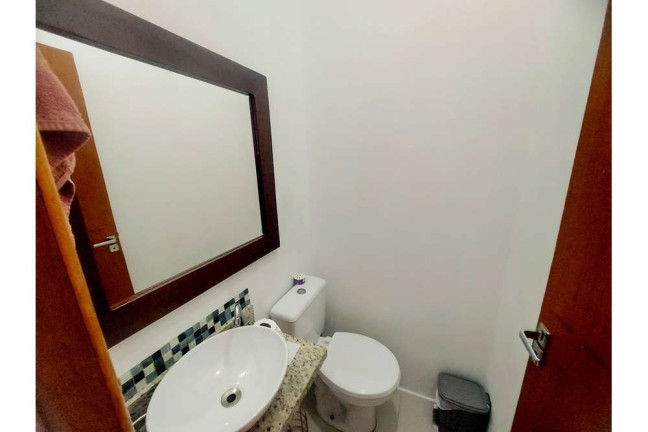 Imagem Casa com 2 Quartos à Venda, 117 m² em Ingleses Do Rio Vermelho - Florianópolis Imagem Casa com 2 Quartos à Venda, 117 m² em Ingleses Do Rio Vermelho - Florianópolis
