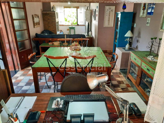 Imagem Casa com 4 Quartos à Venda, 208 m² em Perequê Mirim - Ubatuba