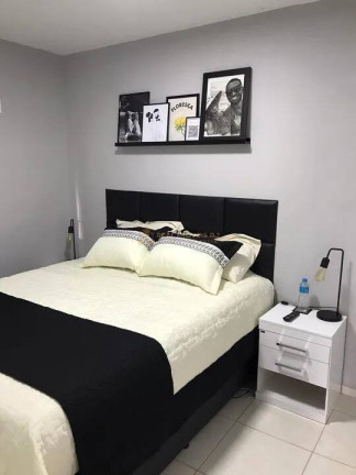 Imagem Apartamento com 2 Quartos à Venda, 45 m² em Jacarepaguá - Rio De Janeiro