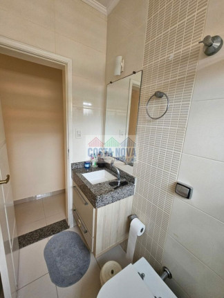 Imagem Casa com 2 Quartos à Venda, 110 m² Imagem Casa com 2 Quartos à Venda, 110 m²