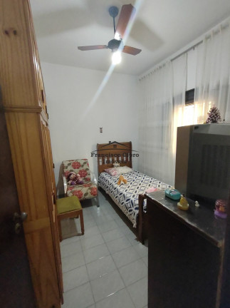 Imagem Casa com 3 Quartos à Venda, 120 m² em Parque Das Arvores - Guaratinguetá Imagem Casa com 3 Quartos à Venda, 120 m² em Parque Das Arvores - Guaratinguetá