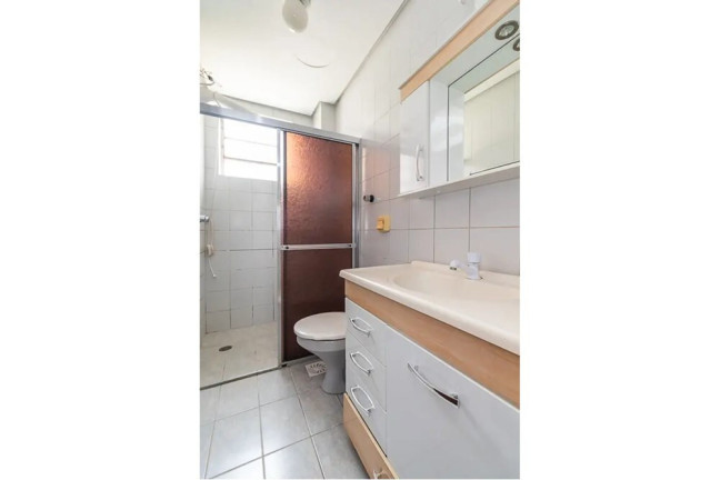Imagem Apartamento com 1 Quarto à Venda, 39 m² em Glória - Porto Alegre Imagem Apartamento com 1 Quarto à Venda, 39 m² em Glória - Porto Alegre