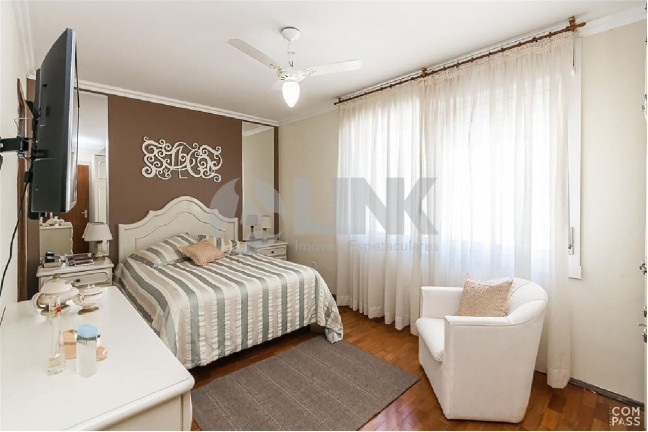 Imagem Apartamento com 2 Quartos à Venda, 82 m² em Menino Deus - Porto Alegre