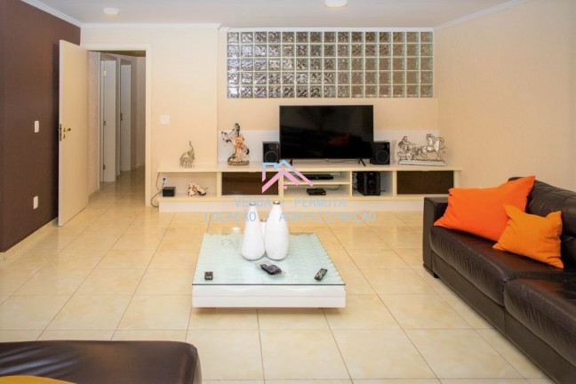 Imagem Casa com 4 Quartos à Venda, 400 m² em Vila Viotto - Jundiaí Imagem Casa com 4 Quartos à Venda, 400 m² em Vila Viotto - Jundiaí