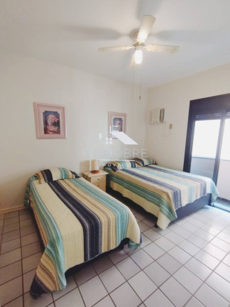 Imagem Apartamento com 3 Quartos à Venda, 140 m² em Enseada - Guarujá