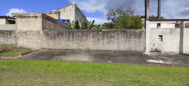 Imagem Terreno à Venda, 250 m² em São José - Peruíbe Imagem Terreno à Venda, 250 m² em São José - Peruíbe