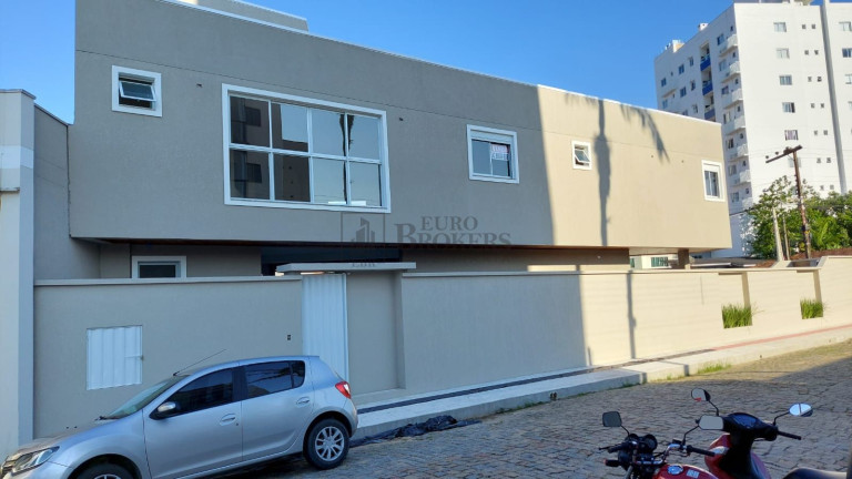 Imagem Casa com 3 Quartos à Venda, 230 m² em Centro - Camboriú Imagem Casa com 3 Quartos à Venda, 230 m² em Centro - Camboriú