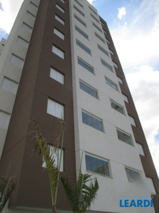 Imagem Apartamento com 2 Quartos à Venda, 60 m² em Campestre - Santo André