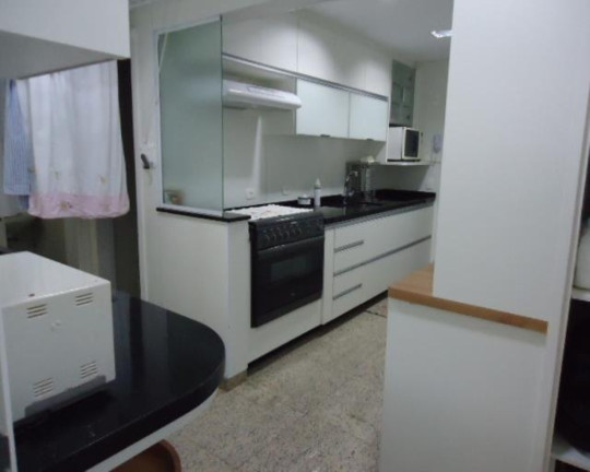 Imagem Apartamento com 3 Quartos à Venda, 140 m² em Pitangueiras - Guarujá Imagem Apartamento com 3 Quartos à Venda, 140 m² em Pitangueiras - Guarujá