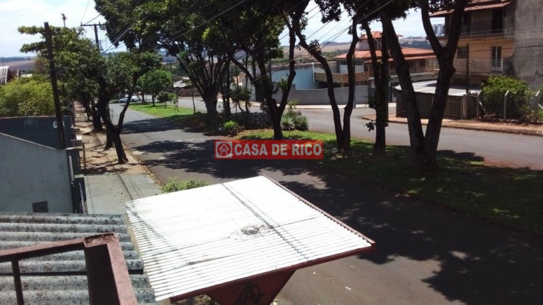 Imagem Casa com 3 Quartos à Venda, 187 m² em Aquilles Sthengel - Londrina Imagem Casa com 3 Quartos à Venda, 187 m² em Aquilles Sthengel - Londrina