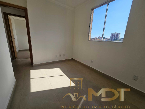 Imagem Imóvel com 2 Quartos à Venda, 90 m² em Piratininga (venda Nova) - Belo Horizonte Imagem Imóvel com 2 Quartos à Venda, 90 m² em Piratininga (venda Nova) - Belo Horizonte