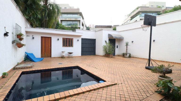 Imagem Casa com 4 Quartos à Venda, 350 m² em Vila Madalena - São Paulo Imagem Casa com 4 Quartos à Venda, 350 m² em Vila Madalena - São Paulo