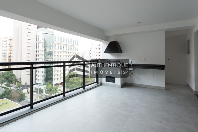 Apartamento com 3 Quartos à Venda, 163 m² em Moema - São Paulo