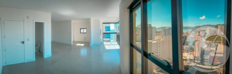 Imagem Apartamento com 3 Quartos à Venda, 120 m² em Meia Praia - Itapema Imagem Apartamento com 3 Quartos à Venda, 120 m² em Meia Praia - Itapema