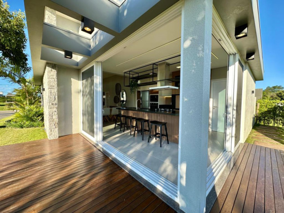 Imagem Casa com 4 Quartos à Venda, 165 m² em Arroio Teixeira - Capao Da Canoa Imagem Casa com 4 Quartos à Venda, 165 m² em Arroio Teixeira - Capao Da Canoa