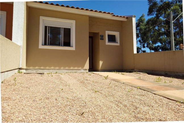 Imagem Casa com 2 Quartos à Venda, em Restinga - Porto Alegre Imagem Casa com 2 Quartos à Venda, em Restinga - Porto Alegre