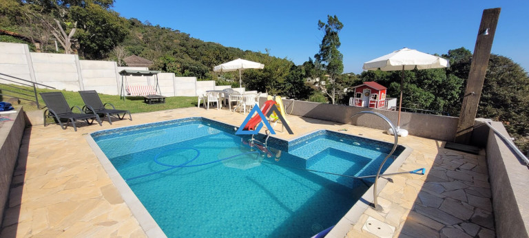 Imagem Casa com 3 Quartos à Venda, 180 m² em Estância Santa Maria Do Laranjal - Atibaia Imagem Casa com 3 Quartos à Venda, 180 m² em Estância Santa Maria Do Laranjal - Atibaia