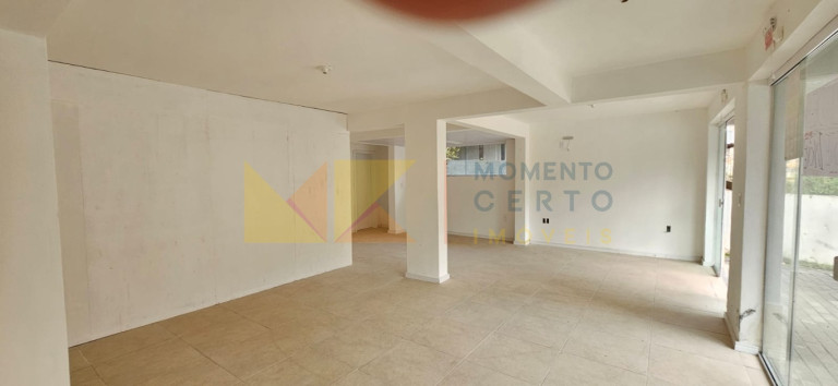 Imagem Imóvel com 12 Quartos à Venda, 600 m² em Centro - Blumenau Imagem Imóvel com 12 Quartos à Venda, 600 m² em Centro - Blumenau