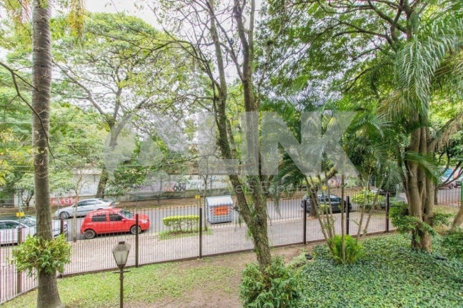 Imagem Apartamento com 2 Quartos à Venda, 77 m² em Higienópolis - Porto Alegre Imagem Apartamento com 2 Quartos à Venda, 77 m² em Higienópolis - Porto Alegre