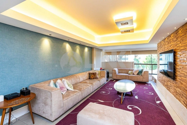 Imagem Apartamento com 3 Quartos à Venda, 162 m² em Moinhos De Vento - Porto Alegre
