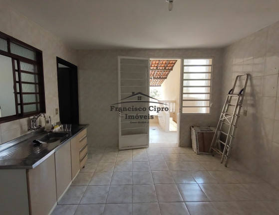 Imagem Casa com 3 Quartos à Venda, 216 m² em Vila Eliana Maria - Vila Molica - Guaratinguetá Imagem Casa com 3 Quartos à Venda, 216 m² em Vila Eliana Maria - Vila Molica - Guaratinguetá