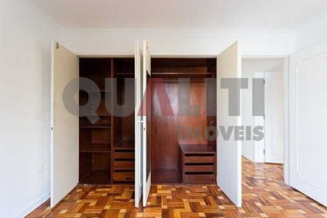 Imagem Apartamento com 3 Quartos à Venda, 130 m² em Moema - São Paulo