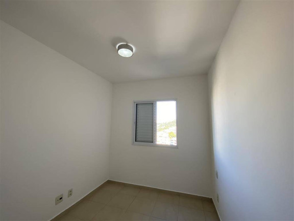 Imagem Apartamento com 3 Quartos para Alugar, 72 m² em Jardim Tupanci - Barueri