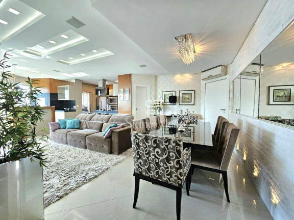 Imagem Apartamento com 3 Quartos à Venda, 131 m² em Quadra Mar Sul - Balneário Camboriú Imagem Apartamento com 3 Quartos à Venda, 131 m² em Quadra Mar Sul - Balneário Camboriú