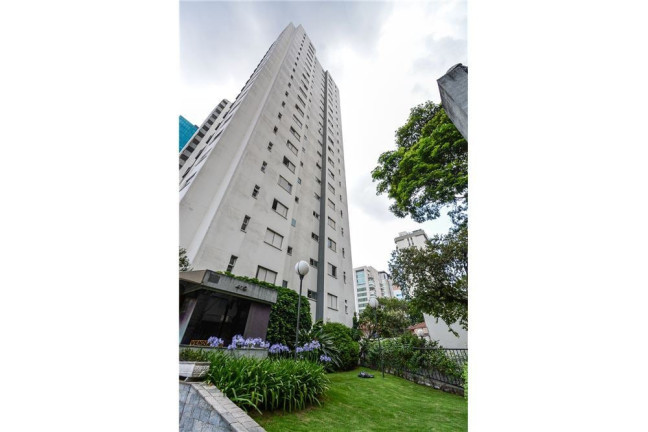 Imagem Apartamento com 2 Quartos à Venda, 63 m² em Moema - São Paulo
