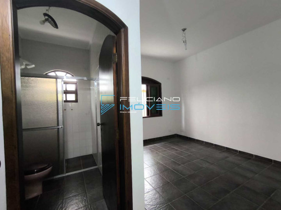 Imagem Casa com 3 Quartos à Venda, 166 m² em Flórida - Praia Grande Imagem Casa com 3 Quartos à Venda, 166 m² em Flórida - Praia Grande