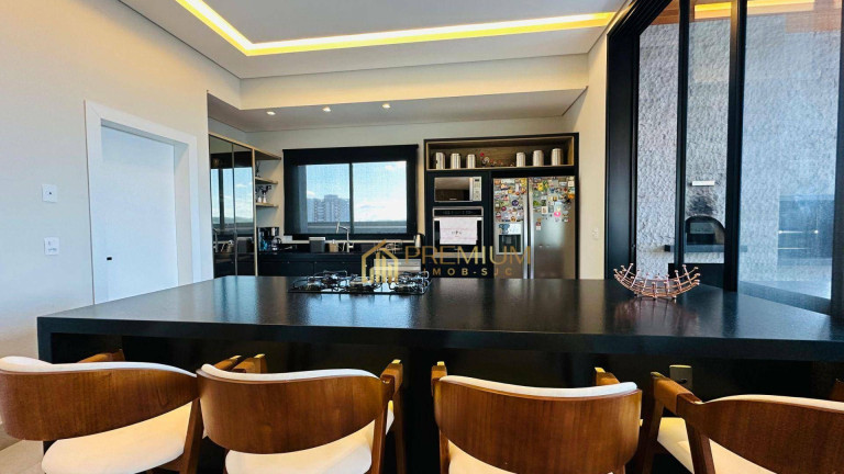 Imagem Sobrado com 5 Quartos à Venda, 420 m² em Condomínio Residencial Colinas Do Paratehy - São José Dos Campos