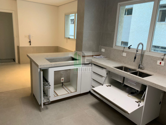 Imagem Apartamento com 3 Quartos à Venda, 222 m² em Vila Uberabinha - São Paulo