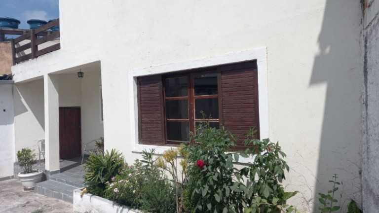 Imagem Casa com 3 Quartos à Venda, 200 m² em Jardim Saporito - Taboão Da Serra
