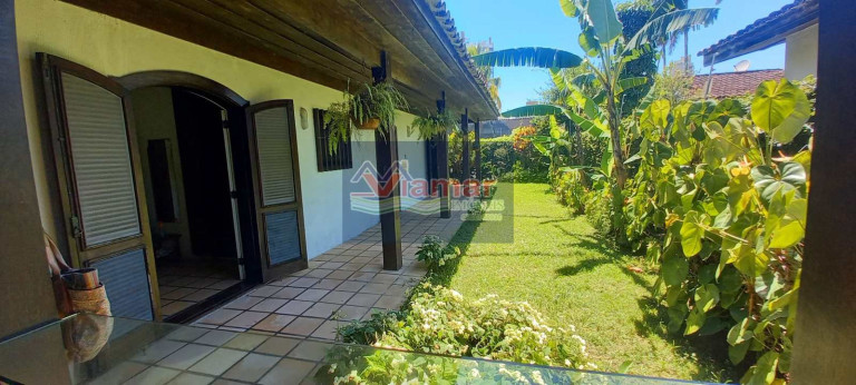 Imagem Casa com 3 Quartos à Venda, 202 m² em Jardim Virgínia - Guarujá Imagem Casa com 3 Quartos à Venda, 202 m² em Jardim Virgínia - Guarujá