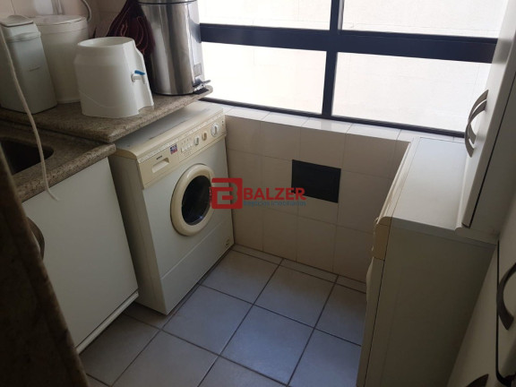 Imagem Apartamento com 3 Quartos à Venda, 150 m² em Centro - Florianópolis Imagem Apartamento com 3 Quartos à Venda, 150 m² em Centro - Florianópolis