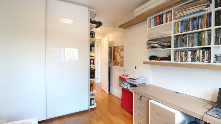 Imagem Apartamento com 3 Quartos à Venda, 240 m² em Cidade Monções - São Paulo Imagem Apartamento com 3 Quartos à Venda, 240 m² em Cidade Monções - São Paulo