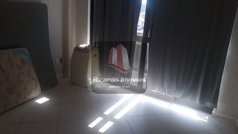 Imagem Imóvel com 2 Quartos à Venda, 60 m² em Peró - Cabo Frio Imagem Imóvel com 2 Quartos à Venda, 60 m² em Peró - Cabo Frio